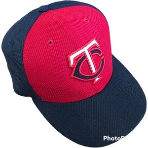 Minnesota Twins Authentic New Era Baseball Cap Hat New